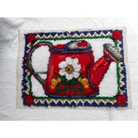 Handgemachter Unvollendeter Haken-Vintage-Blumentopf/Sprinkler-Dosen-Design Handgemachter Unvollendeter Haken-Vintage-Blumentopf/Sprinkler-Dosen-Design von auntflorieshouse