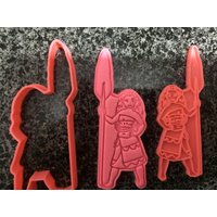 Eingeborene Prinzessin Mit Einem Speer 02 Ausstechform von aussiecookiecutters