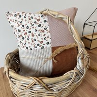 Kissen Mit Name Personalisierbar Leo Patchworkkissen Für Dein Baby Oder Kind Kissen Mit Name Personalisierbar Leo Patchworkkissen Für Dein Baby Oder Kind von babrause