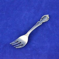1847 Rogers Bros/International Silber - Platte Reflexion Muster Baby Gabel Kleinkind Kind Flachware von backstashandbygones