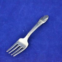 Erste Liebe Baby Gabel Von Rogers Bros International Silber 1847 - Platte Kind Ca. 1937 Kleinkind Silberbesteck Besteck von backstashandbygones