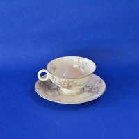 Haviland Fuß Teetasse & Untertasse Set in Apfelblüte - Rosa Und Weiße Blumen Hergestellt U.s.a. Tee-Set Ersatz von backstashandbygones