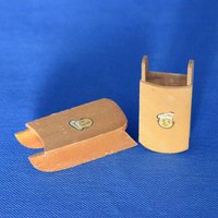 Vintage Holzwaren Schlitten Salz Und Pfefferstreuer Mit Chef Aufkleber - Set Retro 1960Er Jahre Küche Dekor von backstashandbygones