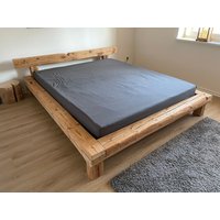 Upcycling Altholz Balkenbett Rustikal Landhaus Bauholz Schlafzimmer Massivholz King Size Bett Industrial Holz von balkenwerk