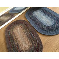 Schöne Hand Häkeln Ovalen Teppich, Misst 53'' Von 32'', Made To Order von balticfrog
