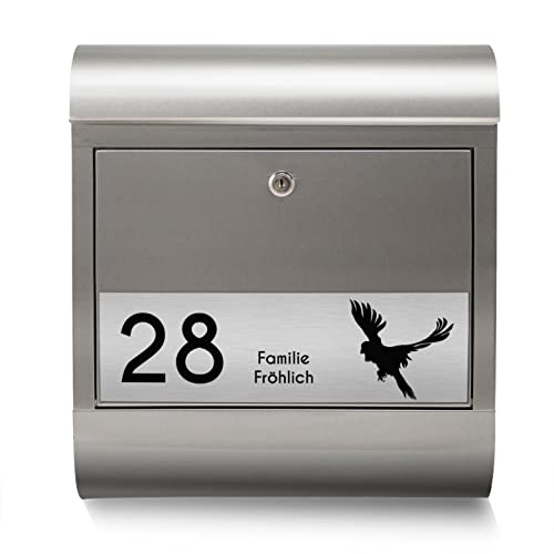 banjado® Briefkasten personalisiert mit graviertem Namensschild in Silber/Briefkasten Edelstahl 38x43x12cm / Briefkasten mit Hausnummer, Namen & Motiv Fortfliegen/Briefkasten mit Zeitungsfach von banjado