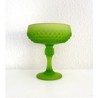 Große Vintage Grüne Sockel Candy Glasschale von basicallyBaca