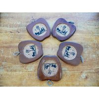Vintage Apfel Untersetzer Aus Holz Und Kork von basicallyBaca