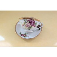 Vintage Teetasse Und Untertasse Mit Rosa Gelben Rosen Goldrand von basicallyBaca