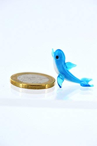Delfin Mini - hellblau -f-1 -Glasfigur- Miniatur Figur Deko Setzkasten Vitrine von basticks