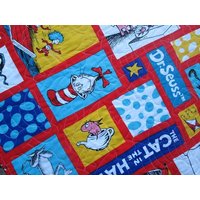 Dr. Seuss Steppdecke, Zwillingsbettwäsche, Die Katze Im Hut Kleinkindbettwäsche, Made To Order Dr. Seuss Steppdecke, Zwillingsbettwäsche, Die Katze Im Hut Kleinkindbettwäsche, Made To Order von bellazahn