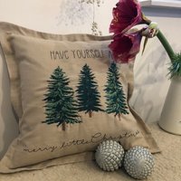 Weihnachtskissen „Have Yourself A Merry Little Christmas", Tannen, Leinen Weihnachtskissen „Have Yourself A Merry Little Christmas", Tannen, Leinen von bellezzaverde