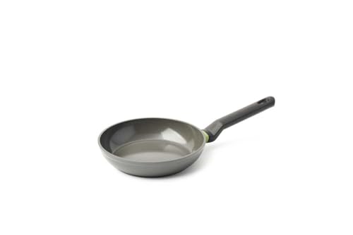 BK Cookware Balans Bratpfanne aus Keramische mit Antihaftbeschichtung, 20 cm, Induktionsgeeigent, PFAS-frei, Backofengeeignet bis 160 °C, Spülmaschinengeeignet, Grau von BK