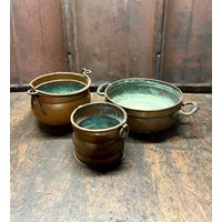 3Er Set Kleine Kupferkessel 3Er Set Kleine Kupferkessel von blackpeacockvintage
