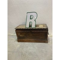 Vintage Leuchtbuchstabe R von blackpeacockvintage