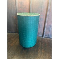Vintage Wäschetruhe/Mülleimer in Smaragd-Grün von blackpeacockvintage