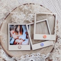 Polaroid Rahmen Smiley | Fotorahmen Holz Acryl Bunt Pastell Glitzer Personalisiert Geschenk Beste Freundin Freund Mama Schwester Kollegin von blaubeerbaum