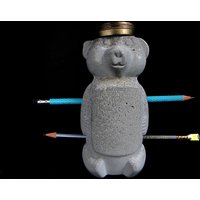 Zarte Bär Beton Studio/Desk-Mate Bleistift Halter Schreibtisch Objekt Kunst Honig Aus Iowa Vintage Zinn Büro Geschenk Ein von blindbicyclist