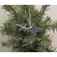 Hai Ornament Hai Ornament von bmwpottery