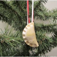 Pirogge Ornament Pirogge Ornament von bmwpottery