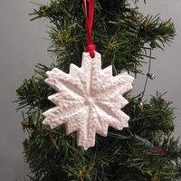 Schneeflocken Ornament | Weitere Farben Schneeflocken Ornament | Weitere Farben von bmwpottery