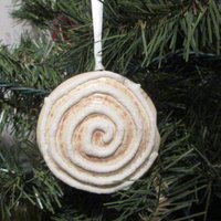 Zimtschnecken Ornament Zimtschnecken Ornament von bmwpottery