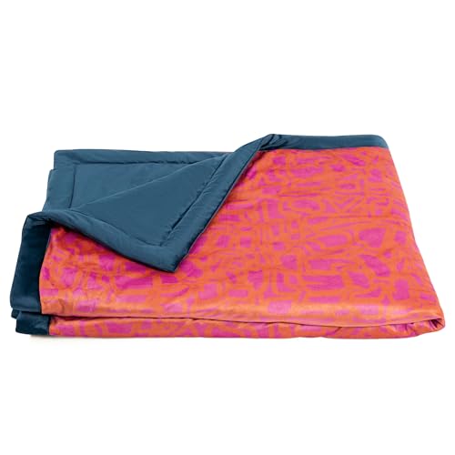 bo&flash Designer Decke Philadelphia Chouk – Kuscheldecke 150x200 cm – Flauschige Kuscheldecke fürs Sofa – Gemütliche Kuscheldecke mit Satinpaspel – Winterdecke in Premium-Qualität von bo&flash