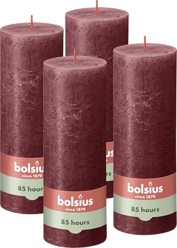 Bolsius Rustik Stumpenkerzen - Bordeauxrot - 4 Stück - 19 x 7 cm - Länge Brenndauer 85 Stunden - Unparfümierte - Natürliches Pflanzenwachs - Ohne Palmöl, Dunkelrot Bolsius Rustik Stumpenkerzen - Bordeauxrot - 4 Stück - 19 x 7 cm - Länge Brenndauer 85 Stunden - Unparfümierte - Natürliches Pflanzenwachs - Ohne Palmöl, Dunkelrot von bolsius