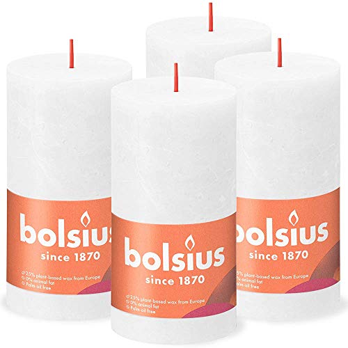 Bolsius Rustik Stumpenkerzen - Weiß - Set 4 Stück - Länge Brenndauer 60 Stunden - Unparfümierte - Natürliches Pflanzenwachs - Ohne Palmöl - 13 x 7 cm von bolsius