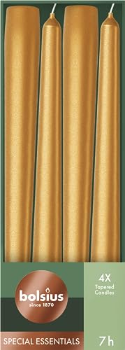 Bolsius Glatte Spitzkerzen - Metallic Gold - 4 Stück im Karton - 24,5 cm - Dekorative Haushaltkerzen - Brenndauer 7 Stunden - Unparfümierte - Enthält Natürliches Pflanzenwachs - Ohne Palmöl von bolsius