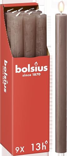 Bolsius - Rustik Stabkerzen - Taupe - 9 Stück - 27 x 2.3 cm - Länge Brenndauer 13 Stunden - Unparfümierte - Enthält Natürliches Pflanzenwachs - Ohne Palmöl Bolsius - Rustik Stabkerzen - Taupe - 9 Stück - 27 x 2.3 cm - Länge Brenndauer 13 Stunden - Unparfümierte - Enthält Natürliches Pflanzenwachs - Ohne Palmöl von bolsius