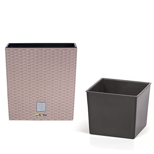 botle Blumenkübel 4 L Rattan-Optik Mocca Hellbraun Pflanzkübel h. 17 cm mit Innenkasten 3 L quadratisch Übertopf aus Kunststoff von botle