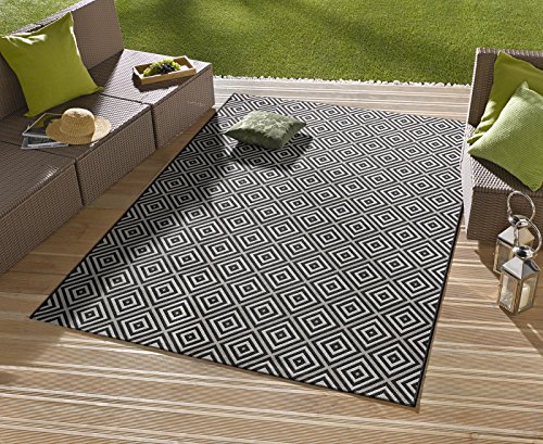 NORTHRUGS In- und Outdoor Teppich Karo 140x200cm - Wetterfest Modern Geometrisches Muster Kariert Allover Design Läufer für Balkon Terrasse Garten Wintergarten Wohnzimmerteppich Wasserfest in Schwarz von NORTHRUGS