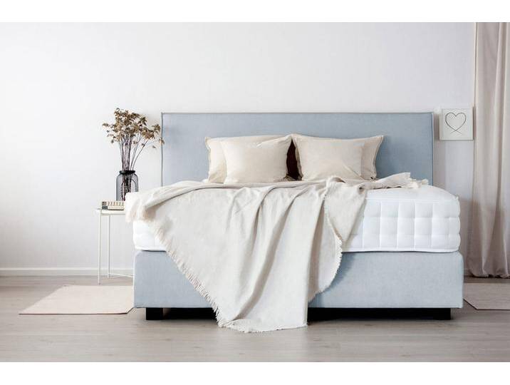 Boxspringbett COSY 140x200 cm - verschiedene Farben und Bezüge verfügbar - konfigurierbar - mit Matratze - mit gepolstertem Kopfteil von boxspringliebe