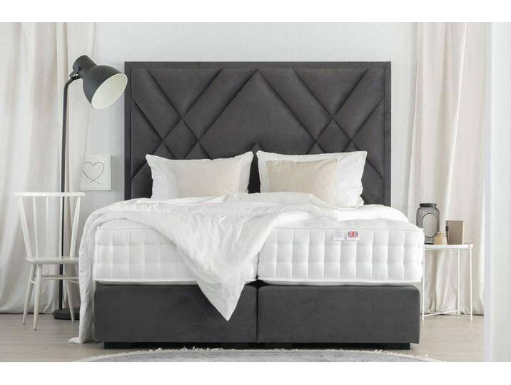 Boxspringbett SIGNATURE 220x220 cm - verschiedene Farben und Bezüge verfügbar - mit Matratze - mit Waben in Diamanten-Optik am Kopfteil von boxspringliebe