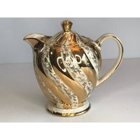 Vintage, Sadler England Teekanne, Gold Swirl, Vergoldetes Blumen Muster, # 1539, Victorian Style, 1945-1969 von brocantechezaicha