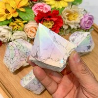 Aura Howlite Mountain Carving - Natural Stone Zen Desk Sculpture, Healing Crystal Home Decor, Anxiety Relief & Spiritual Balance von brosscrystal