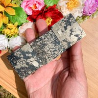 Healing Crystal 4cm Golden Pyrite Cube, Polished Stone For Positive Energy Home Decor, Ideal Crystal Gifts, Christmas Gift von brosscrystal