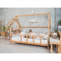 Kinderbett Mit Beine & Latten, Hausbettrahmen, Holzmöbel, Montessori Schlafzimmer Design, Kletterbett, Low Profil Bett, Kinderzimmer Dekor von busywood