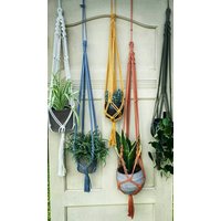 Makramee Blumenampel Pflanzenaufhängung Übertopf Hippichic Boho Style Pflanzenkorb Pflanzendeko Geschenk Für Freundin von byArtwaves