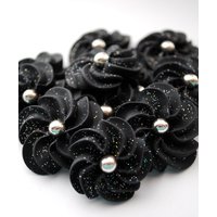 Funkelnde Schwarze Royal Icing Flowers - Moderner Stil Mit 6 Mm Silber-Dragee-Mitte | 24 von cakeartbychristy
