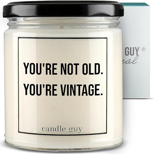 candle guy Duftkerze im Glas [Brennzeit 70h] - Duft-Kerze handgemacht mit Spruch | Freches Geschenk für Frauen, Freundin, Geburtstag | 100% Sojawachs, schöne natürliche Düfte mit ätherischem Öl von candle guy