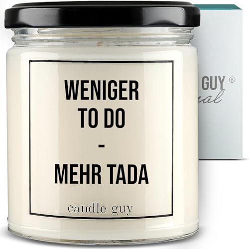candle guy Duftkerze im Glas [Brennzeit 70h] - Duft-Kerze handgemacht mit Spruch | Freches Geschenk für Frauen, Freundin, Geburtstag | 100% Sojawachs, schöne natürliche Düfte mit ätherischem Öl von candle guy