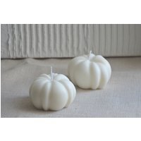 Kürbis Kerze | Herbstdeko Halloween Herbst-Kerze Dekor Kürbis Kerze | Herbstdeko Halloween Herbst-Kerze Dekor von caramelandmocca