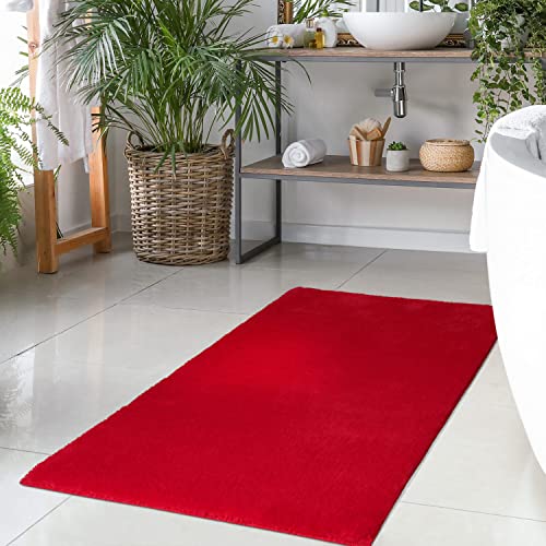 Badteppich Rot - 120x170 cm Einfarbig - Badematte rutschfest, waschbar, weich, saugfähig, schnelltrocknend - Badvorleger Hochflor Soft Touch Badezimmer von carpet city