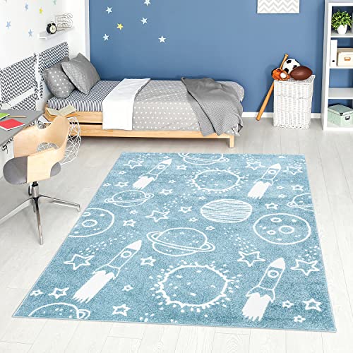 carpet city Teppich Kinderzimmer Weltall - Blau - 160x230 cm - Kinderteppich Kurzflor mit Sternen, Raketen, Planeten - Weicher Flor von carpet city