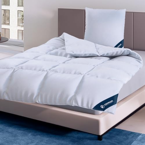 casimum Daunendecke, Premium 4 Jahreszeiten Bettdecke 240x220 cm, Füllung: 90% Daunen, 10% Federn, Bezug: 100% Baumwolle, allergikerfreundlich, Made in Germany casimum Daunendecke, Premium 4 Jahreszeiten Bettdecke 240x220 cm, Füllung: 90% Daunen, 10% Federn, Bezug: 100% Baumwolle, allergikerfreundlich, Made in Germany von casimum