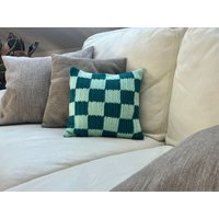 Gehäkeltes Kissen 30x30 Karomuster/Schachbrettmuster Checkboardmuster Genäht Mit Waffelpique Mint Petrol von checkmade