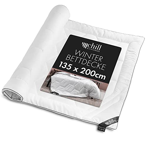 chill SLEEPLONGER Winterdecke 135x200 - Bettdecke 135x200 - Warme Schlafdecke Atmunsaktiv & Waschbar & 100% Vegan - Steppdecke Warm mit Schlafkomfort Leiste - 1000g Füllung ideale Winter Bettdecke chill SLEEPLONGER Winterdecke 135x200 - Bettdecke 135x200 - Warme Schlafdecke Atmunsaktiv & Waschbar & 100% Vegan - Steppdecke Warm mit Schlafkomfort Leiste - 1000g Füllung ideale Winter Bettdecke von chill SLEEPLONGER