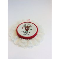 Handgemachtes Kreuzstich-Ren-Ornament Bingle Jells Weihnachtsdekor Handgemachtes Kreuzstich-Ren-Ornament Bingle Jells Weihnachtsdekor von chrisaliciavintage